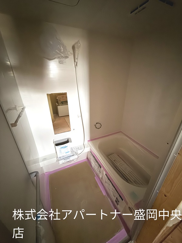 バス・シャワールーム
