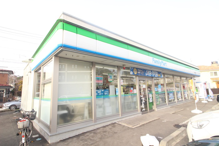 コンビニ　ファミリーマート 松島海岸通り店（コンビニ）まで400m