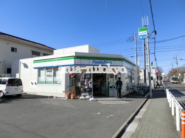 コンビニ　ファミリーマート武蔵野中央公園前店（コンビニ）まで469m