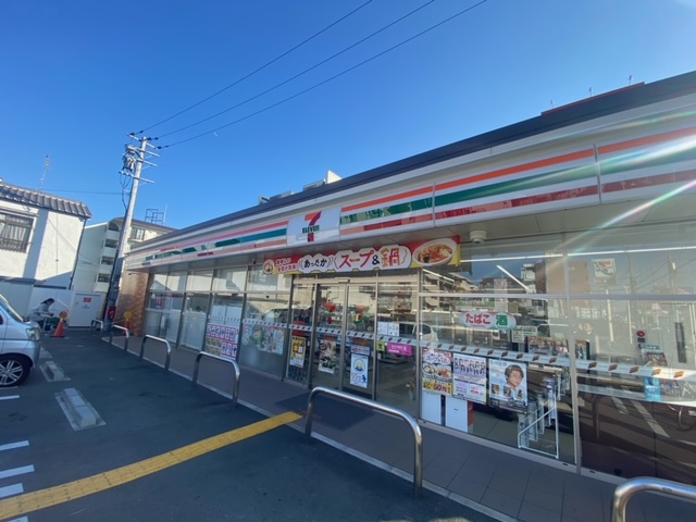 コンビニ　セブンイレブン 尼崎南武庫郵便局前店（コンビニ）まで522m