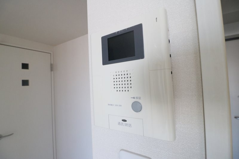 セキュリティ　モニター付きインターフォン