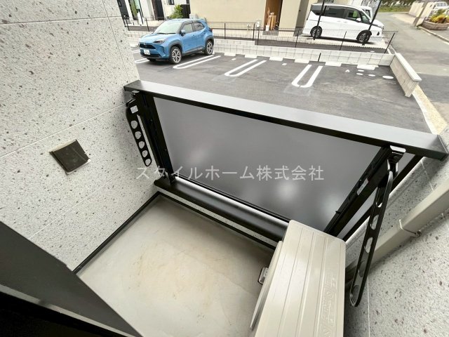 バルコニー　別部屋写真です。