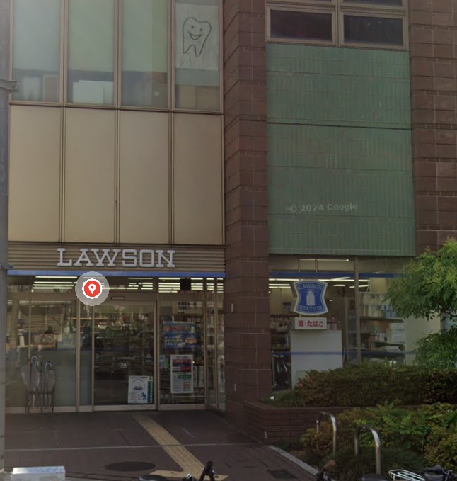 コンビニ　ローソン松屋町駅前店（コンビニ）まで135m