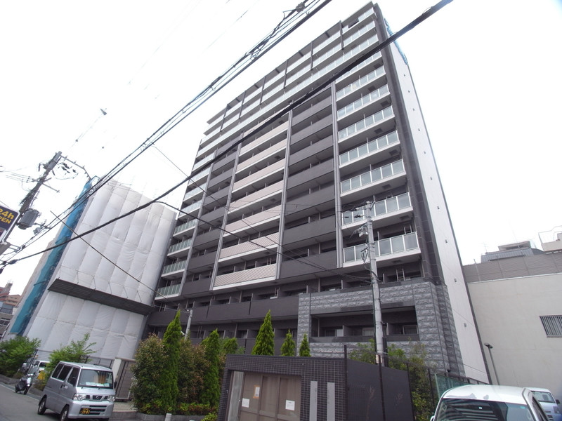 建物外観　プレサンス三宮東フィール