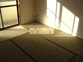 居室・リビング　やっぱり和室は落ち着きます♪