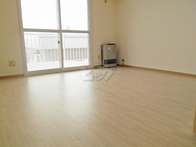 その他部屋・スペース　壁面が多く家具の配置がしやすいです♪