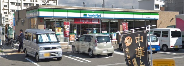 コンビニ　ファミリーマート　淀川加島（コンビニ）まで239m
