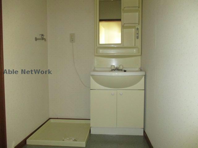 洗面設備　嬉しい独立洗面台