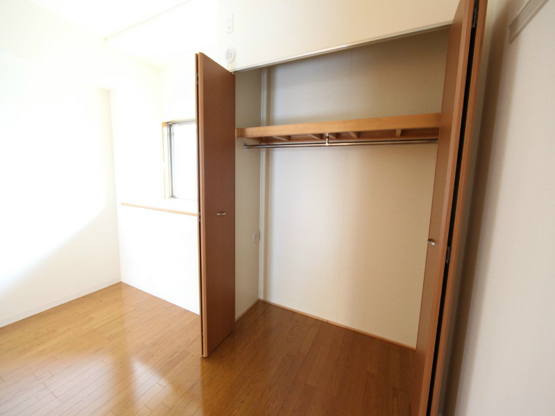 収納　クローゼット（収納充実してます）