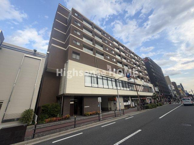 建物外観　落ち着いた雰囲気の外観です
