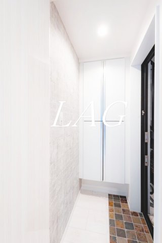 玄関　玄関です。