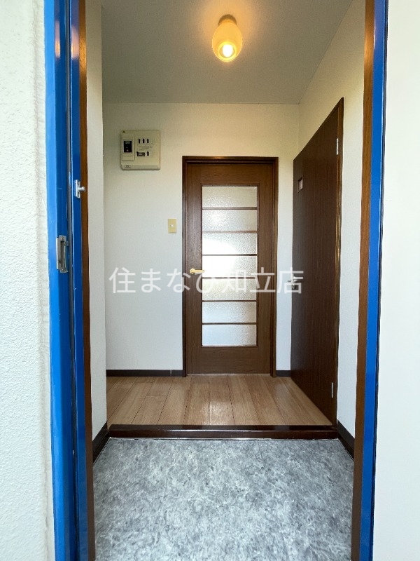 玄関　同型タイプ
