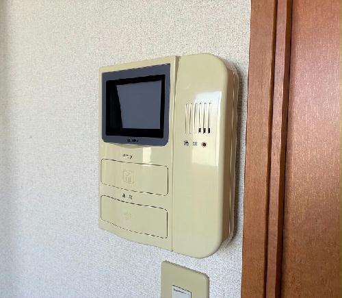 セキュリティ　モニター付きインターホン