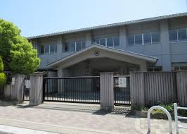 小学校　岸和田市立大宮小学校（小学校）まで255m