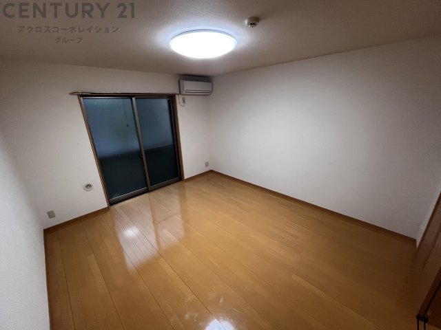 居室・リビング　エアコン付きで初期費用を抑えられます♪