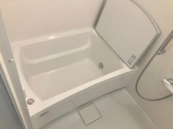 バス・シャワールーム　バストイレ別