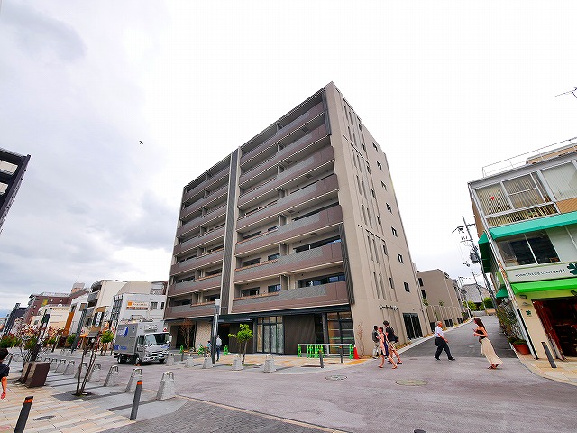建物外観　8月17日