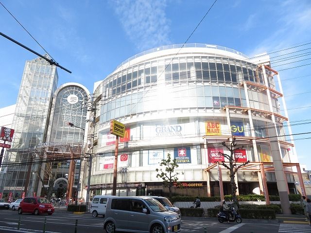 ショッピングセンター　フジグラン松山様（ショッピングセンター）まで450m