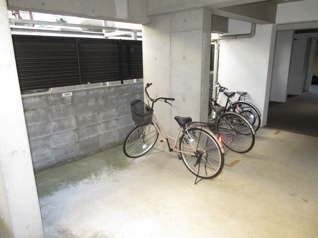 その他　★駐輪場★