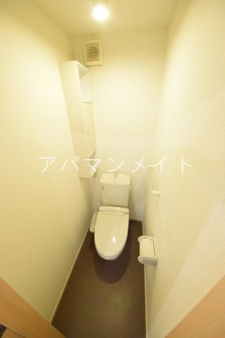 トイレ　ウォシュレット付き！