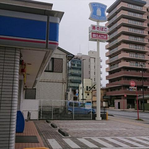 コンビニ　ローソン（コンビニ）まで321m
