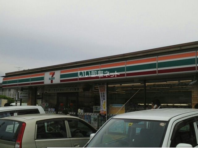 コンビニ　セブンイレブン 草津湖南農業高校前店（コンビニ）まで374m