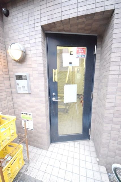 エントランス　★お部屋探しは株式会社タウンハウジング東京まで★
