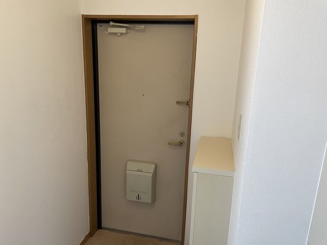 玄関　★お部屋探しは株式会社タウンハウジング東京まで★