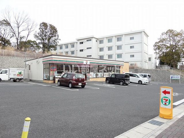 コンビニ　セブンイレブン 名古屋梅森坂5丁目店（コンビニ）まで1153m