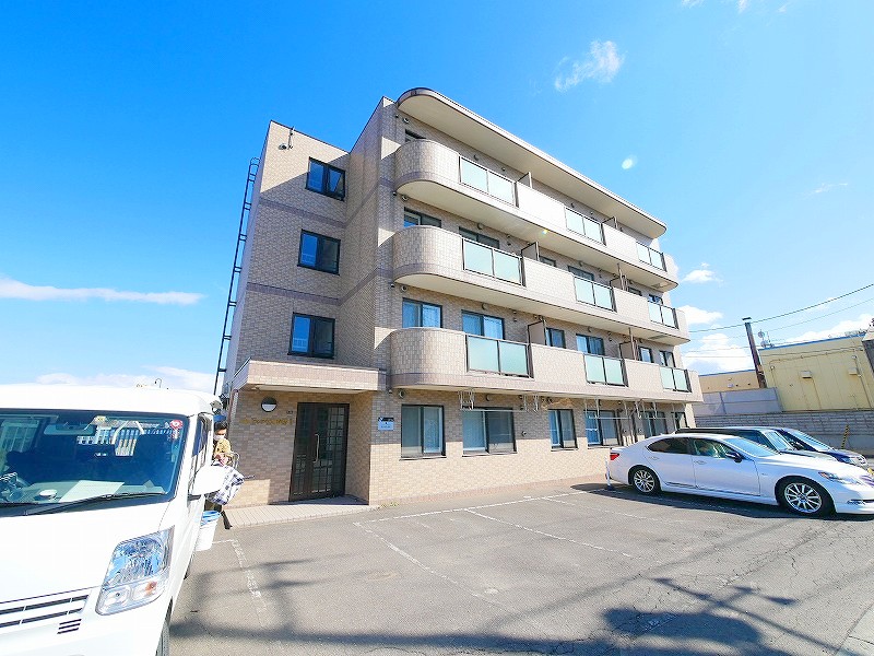 建物外観　地下東西線「大谷地」徒歩10分