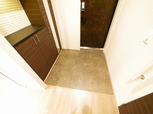 シャーメゾン N 元町の玄関写真