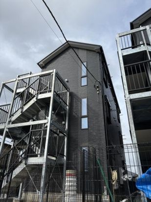 建物外観　最寄駅まで通いやすい好立地物件です☆