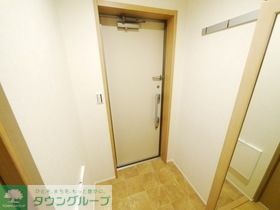 オリーアルカジックの玄関写真