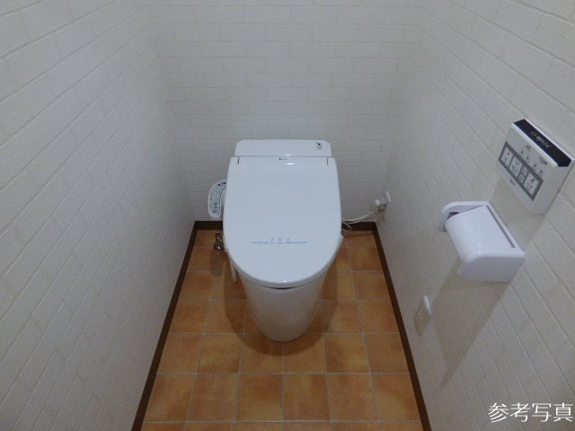 ハウスメモリアル6のトイレ写真
