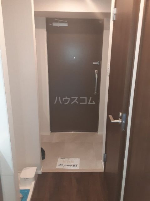 スプランディッド新横浜の玄関写真