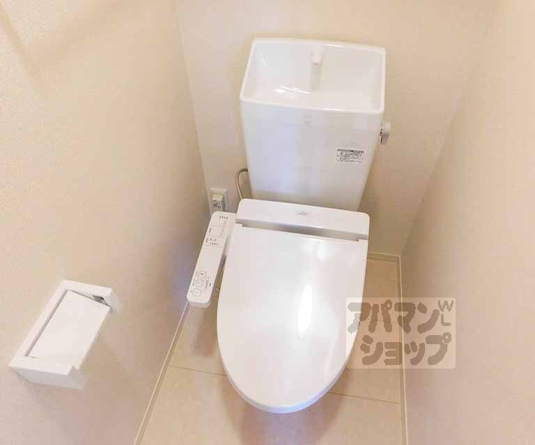 トイレ　ウォシュレット完備