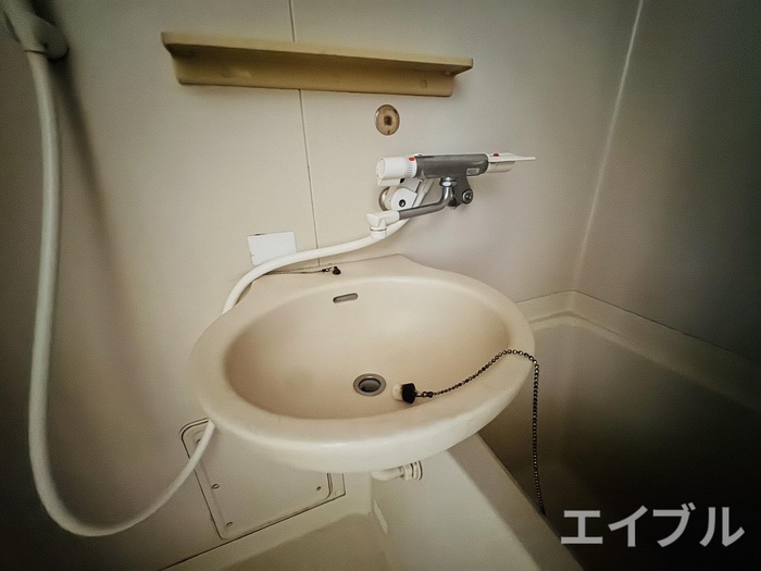 シャイニングハイツ唐湊の内装写真