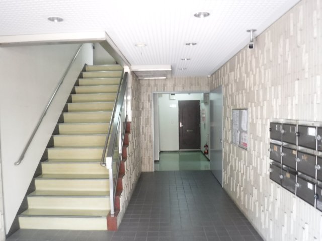 ハウゼル新板橋の外観写真