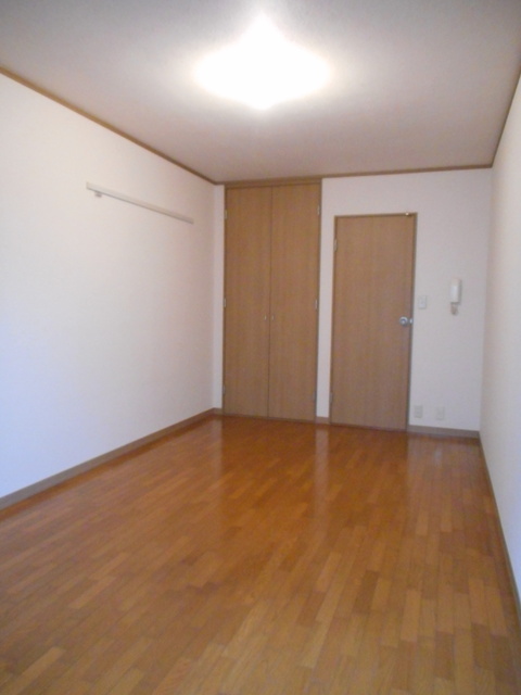 その他部屋・スペース　7.5帖の居室　南向き