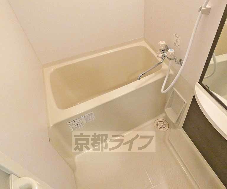 エステムプラザ京都御所ノ内REGIAの風呂写真