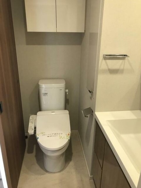トイレ　ゆったりとした空間のトイレです