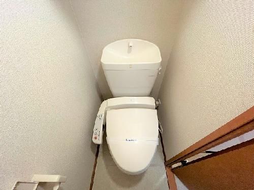 レオパレスアイズのトイレ写真