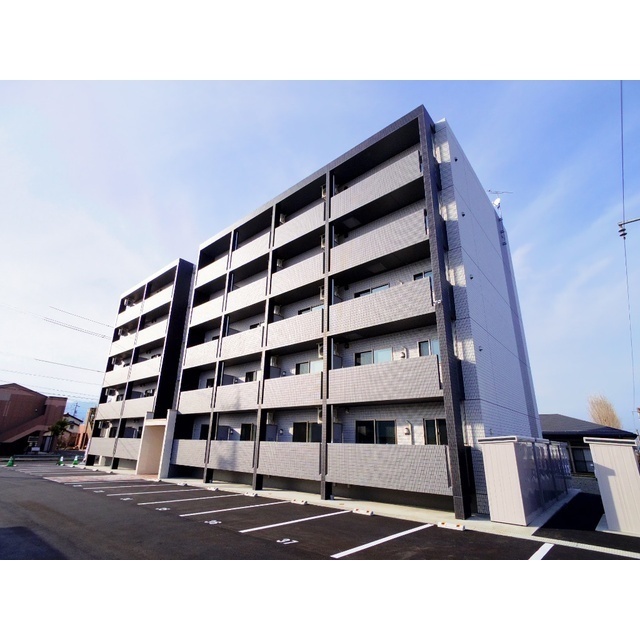 ＪＲ篠ノ井線 広丘駅 徒歩21分 築8年