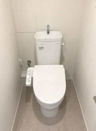 トイレ　☆清潔感のあるトイレです☆
