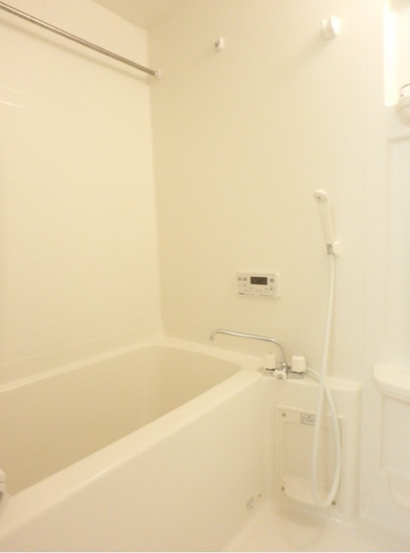 バス・シャワールーム　図面と現状に相違がある場合には現状を優先