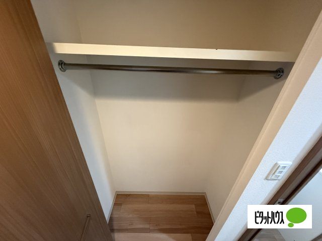 収納　同物件別部屋
