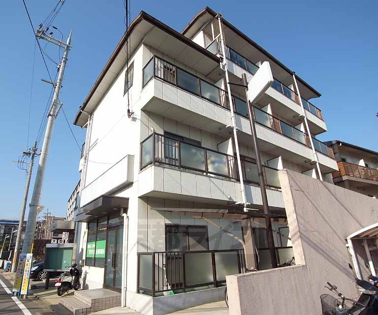 その他共有部分　反対側からの外観