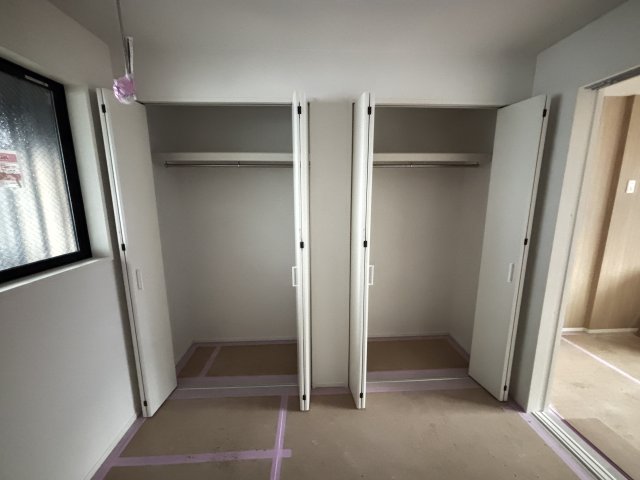 収納　工事中