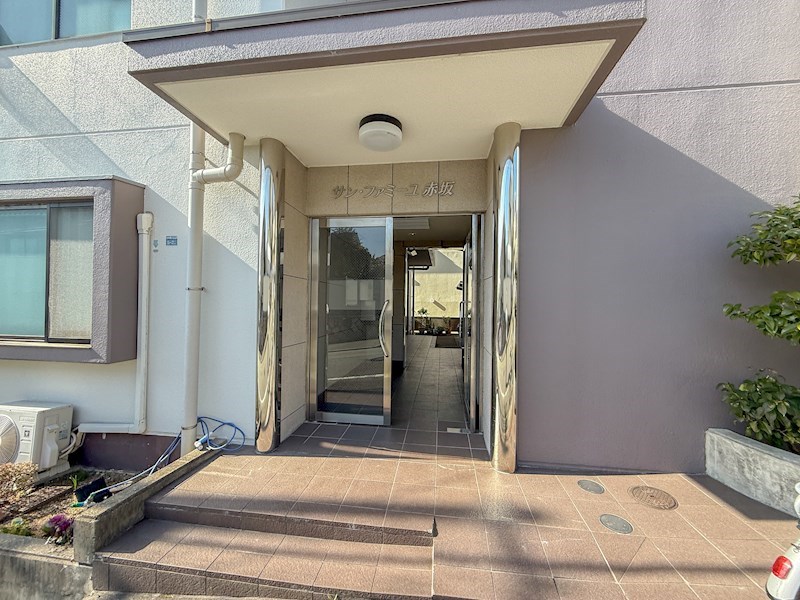 サンファミーユ赤坂の外観写真
