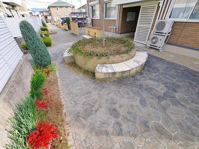 リビングタウン四条大路 D棟の外観写真
